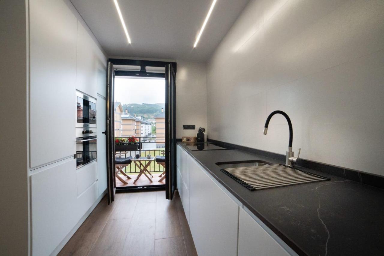 Apartamentos Arrigane Guernica y Luno Bagian luar foto